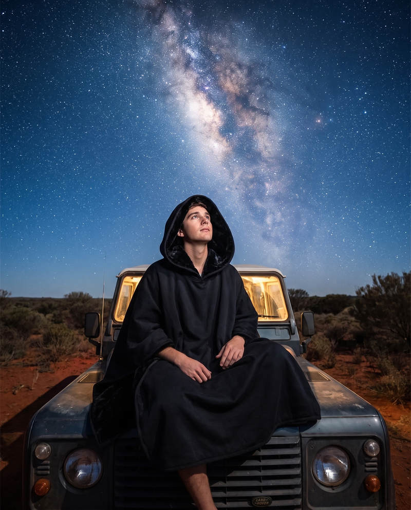 Man stargazing in the outback in a midnight Heavy Hug